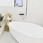 Chic In The Heart Of Apartamento