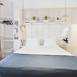 Chic In The Heart Of