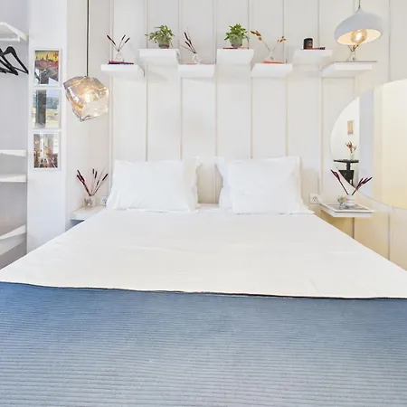 Apartment Chic In The Heart Of