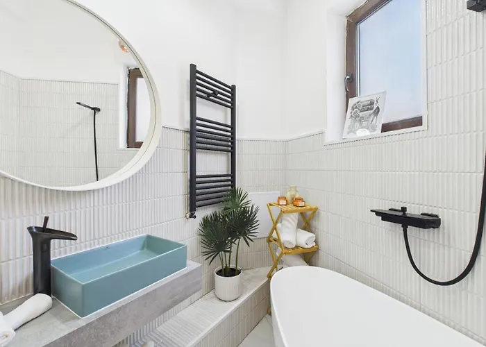 Chic In The Heart Of Apartament