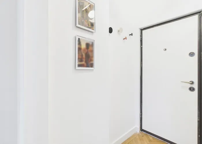 Chic In The Heart Of * Bukarest