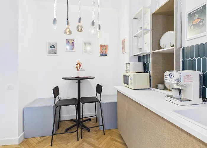 Chic In The Heart Of * Bukarest