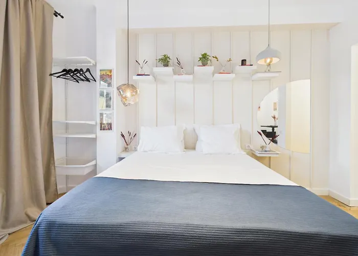 Chic In The Heart Of